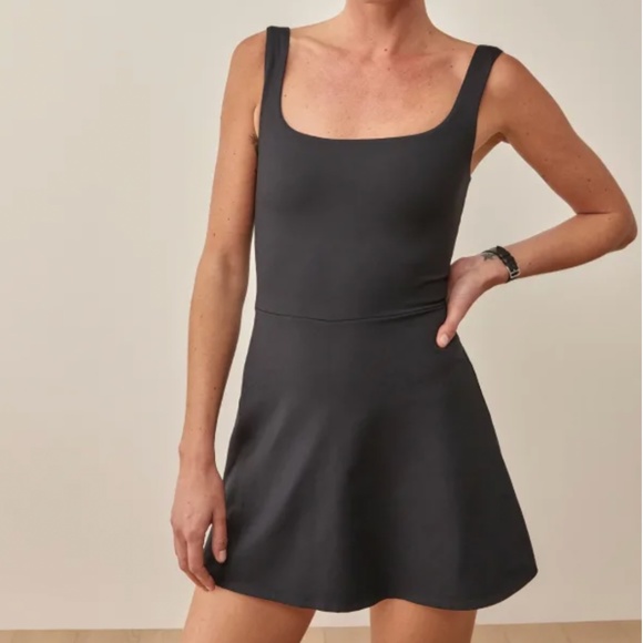Reformation Dresses & Skirts - Reformation Amy Ecostretch Active Dress